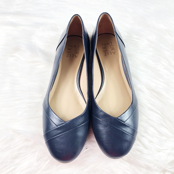 naturalizer gilly flat